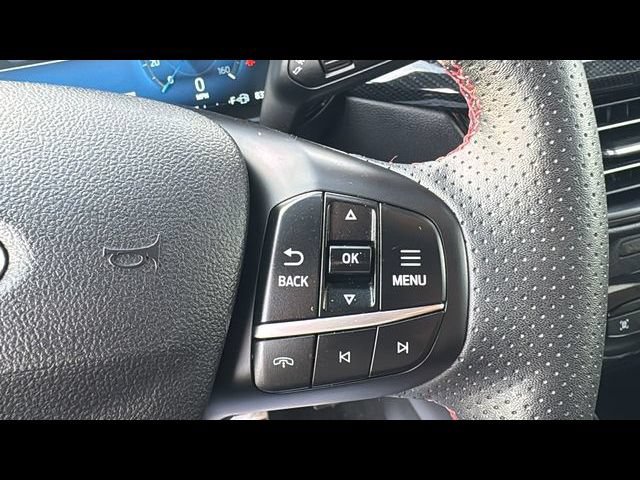 Certified 2023 Ford Escape ST-Line Elite AWD/4WD image 21