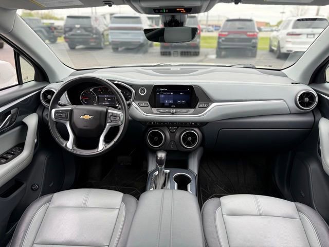 Used 2020 Chevrolet Blazer LT w/ Sound & Technology Package FWD video 2