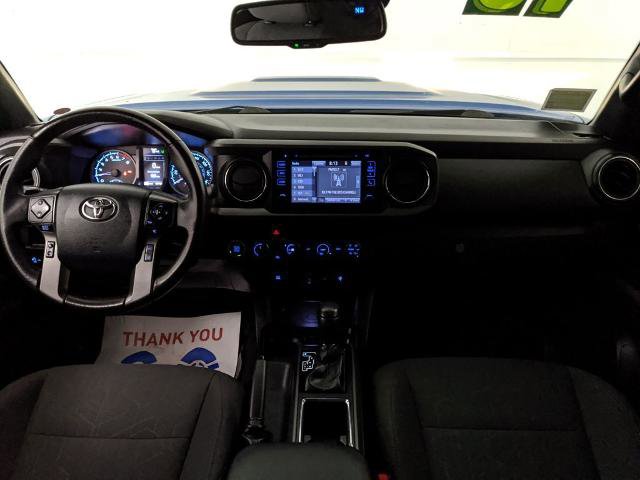 Used 2018 Toyota Tacoma TRD Sport image 13
