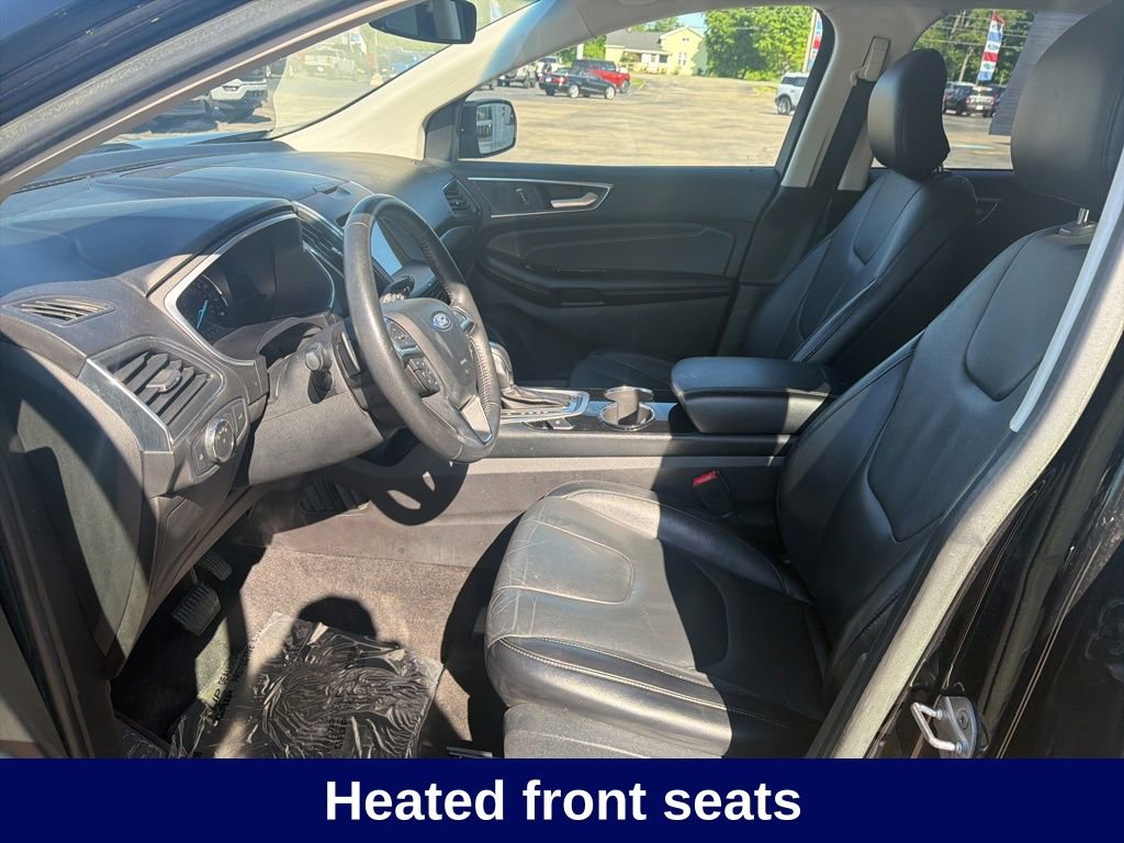 Certified 2018 Ford Edge Titanium AWD/4WD image 25