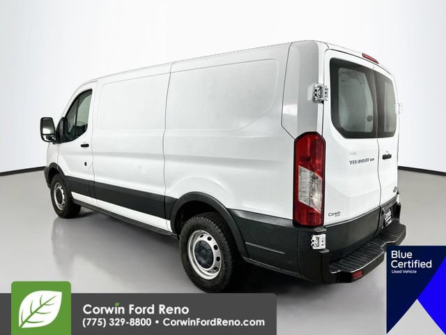 Certified 2017 Ford Transit 150 130 Low Roof RWD image 5