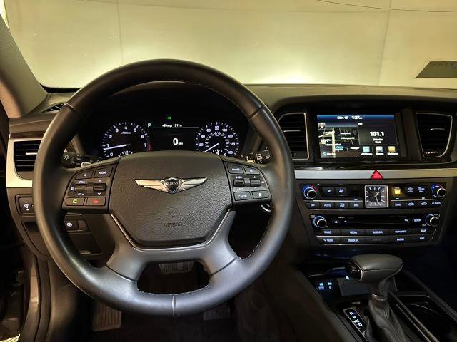 Used 2018 Genesis G80 3.8 w/ Option Group 02 image 10