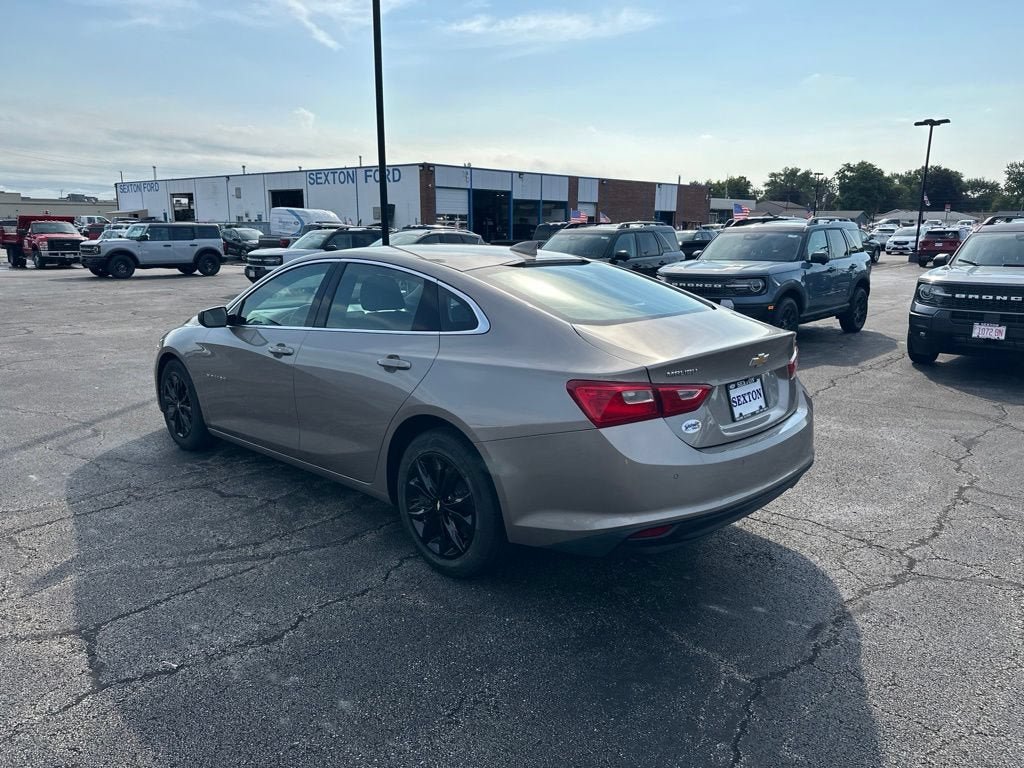 Used 2025 Chevrolet Malibu LT FWD image 7