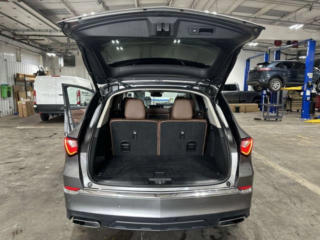 Used 2023 Acura MDX FWD w/ Technology Package image 25