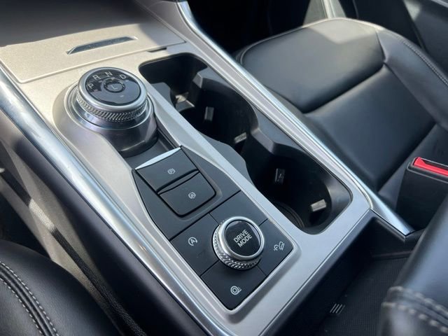 Certified 2024 Ford Explorer XLT w/ Equipment Group 202A AWD/4WD image 15