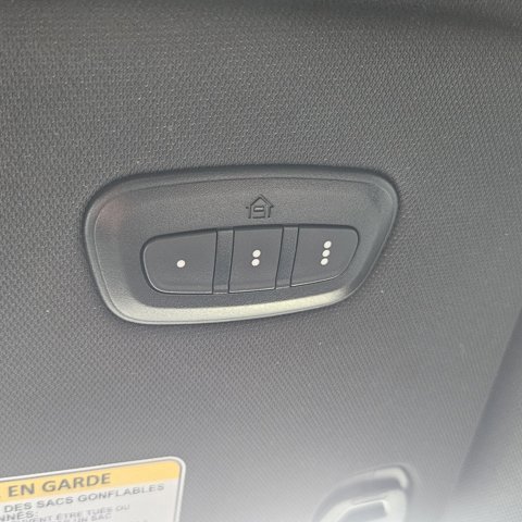 Used 2023 Jeep Grand Wagoneer 4WD w/ Flexible Seating Group image 24