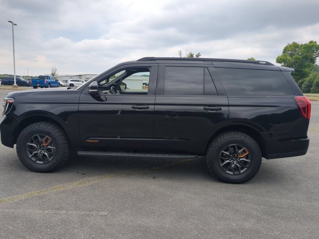 Certified 2025 Ford Expedition Tremor AWD/4WD image 7
