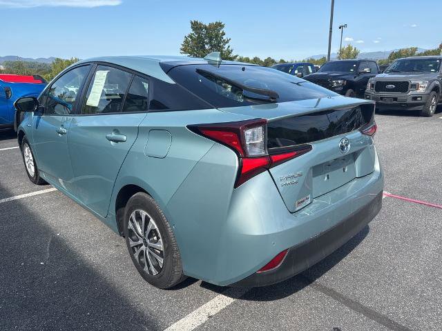Used 2020 Toyota Prius LE image 5