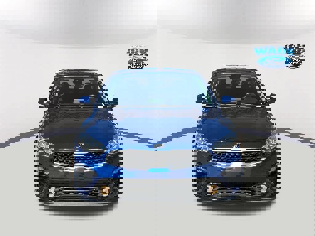 Used 2021 Kia Forte LXS image 2