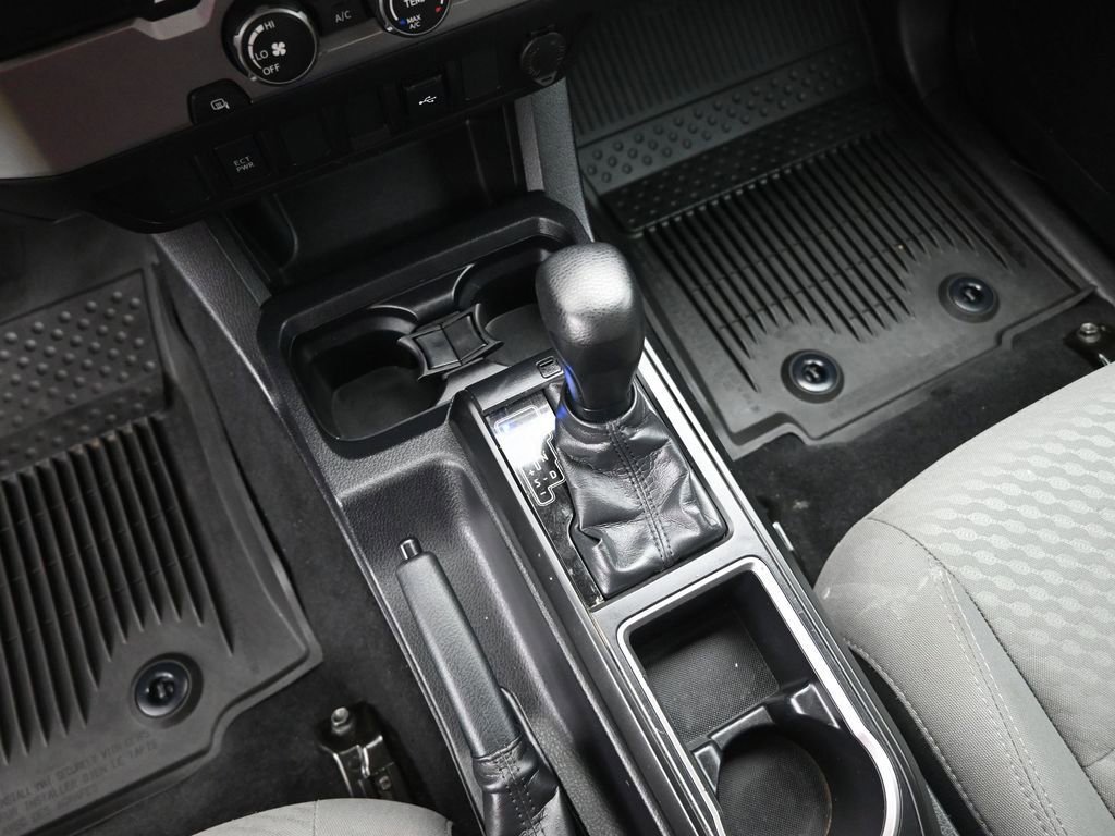 Used 2021 Toyota Tacoma SR image 44
