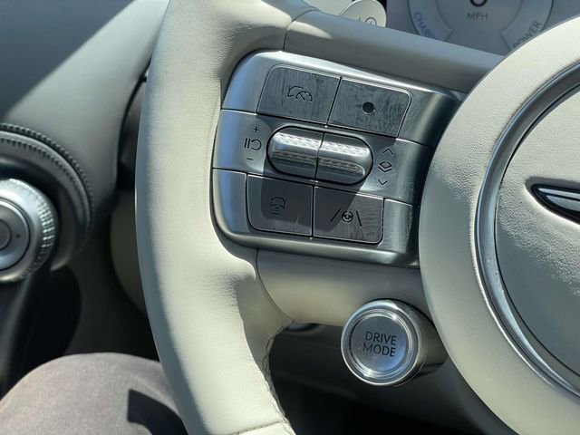 Used 2023 Genesis GV60 Performance AWD/4WD image 9