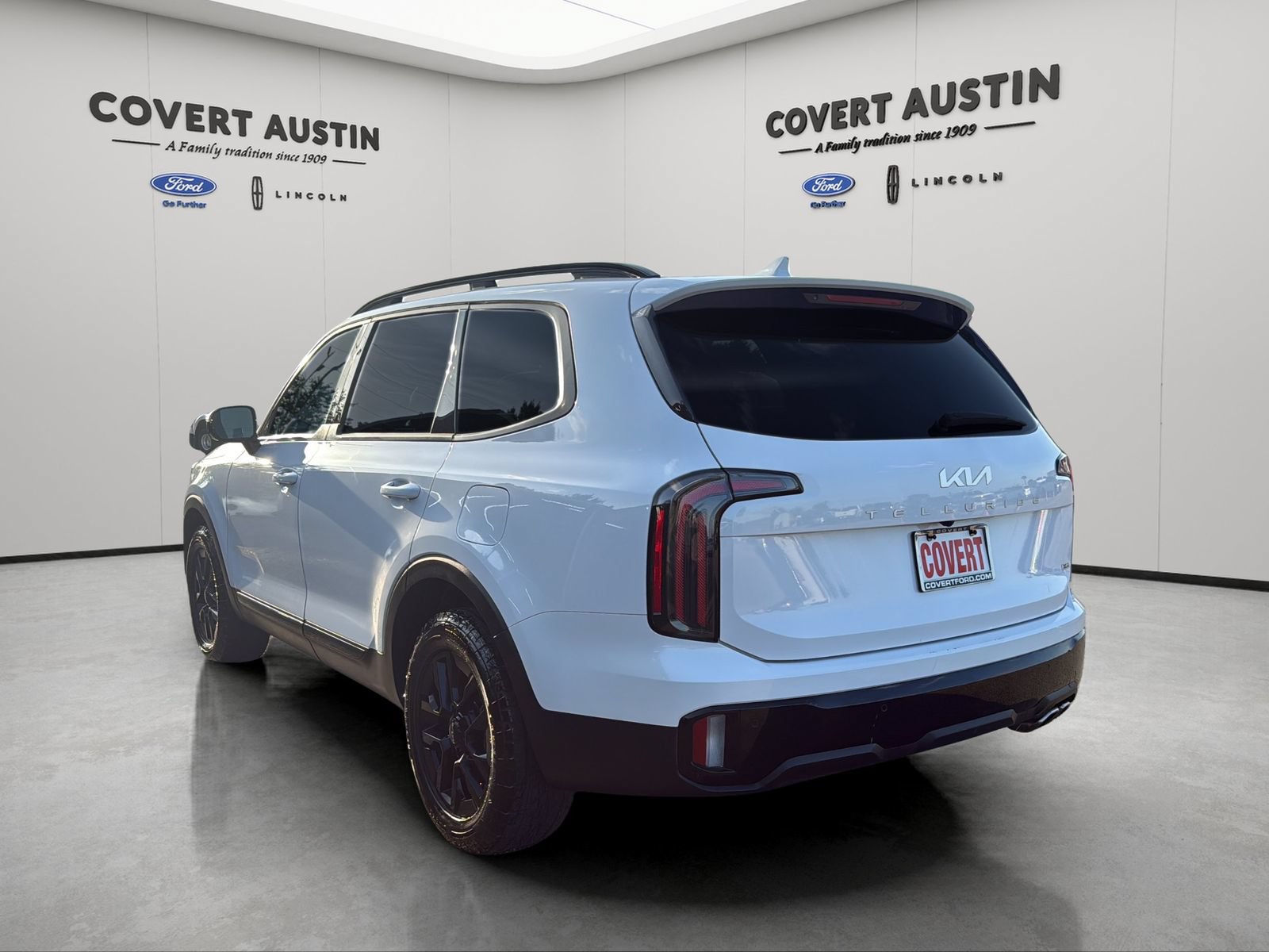 Used 2024 Kia Telluride SX Prestige X-Pro AWD/4WD image 4