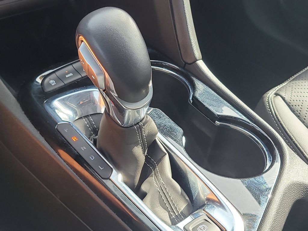 Used 2021 Buick Encore GX Essence w/ Advanced Technology Package AWD/4WD image 25