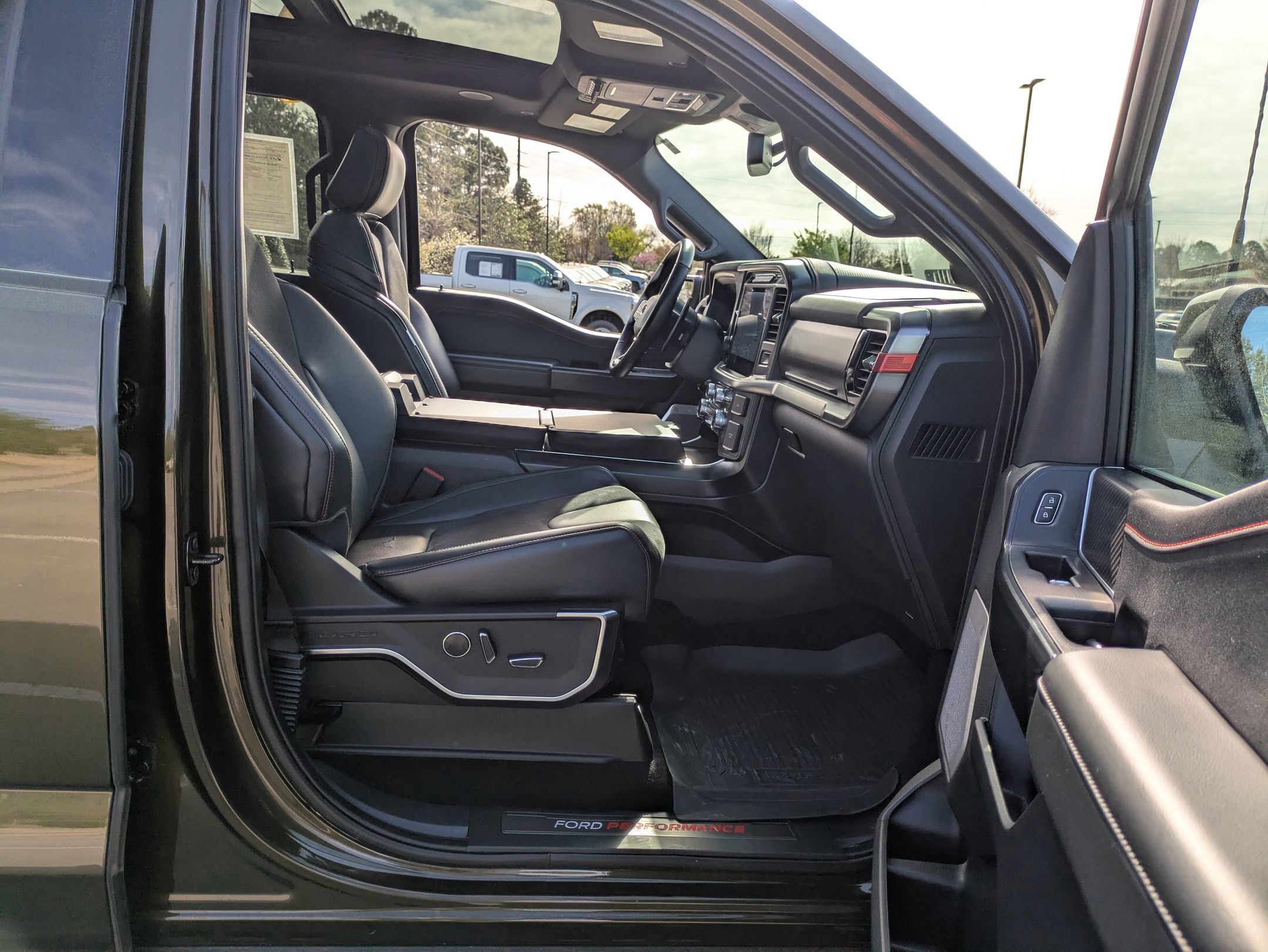 Certified 2024 Ford F150 Raptor image 42