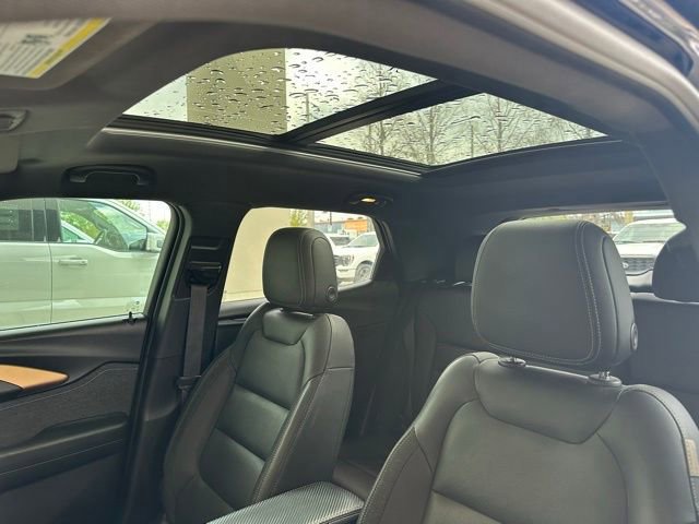 Used 2022 Chevrolet TrailBlazer ACTIV w/ Sun and Liftgate Package image 9