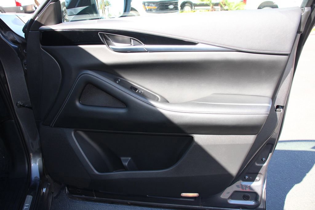 Used 2023 INFINITI QX60 Pure image 28