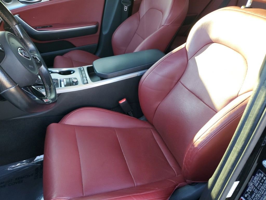 Used 2018 Kia Stinger GT1 image 30