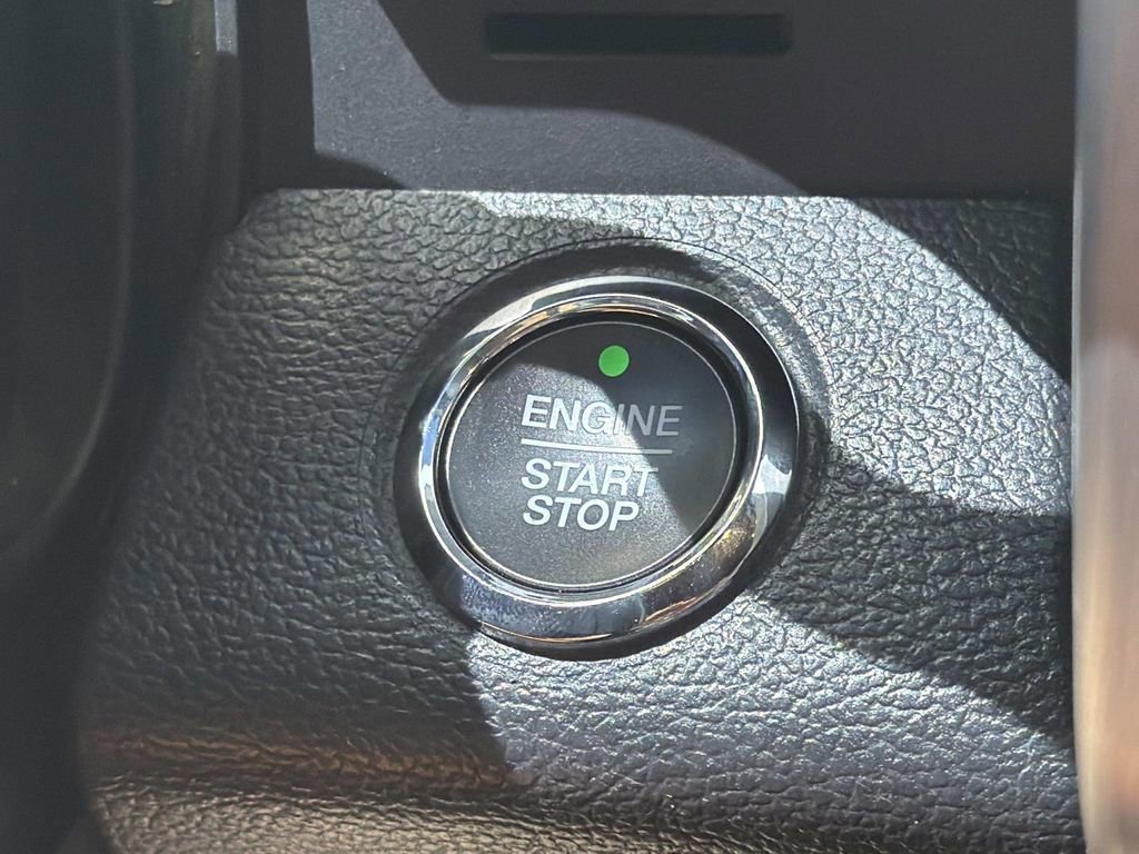 Certified 2022 Ford F250 Platinum AWD/4WD image 18