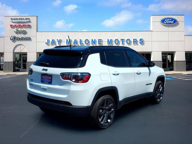 Used 2026 Jeep Compass Limited AWD/4WD image 2