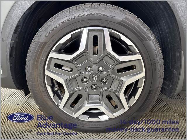 Used 2022 Hyundai Santa Fe Limited FWD image 14