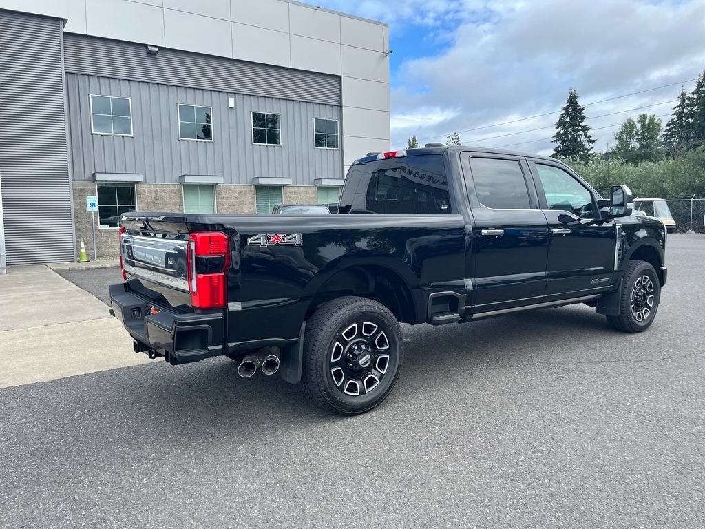 Certified 2023 Ford F350 Platinum AWD/4WD image 8