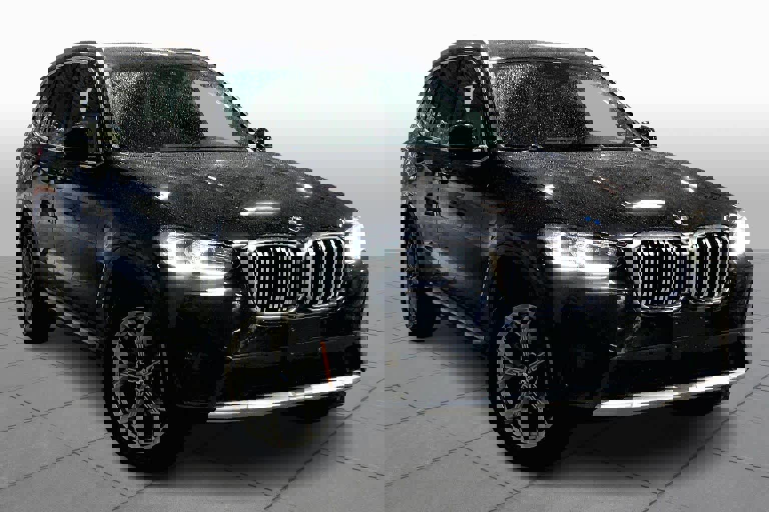 Used 2024 BMW X3 xDrive30i image 2