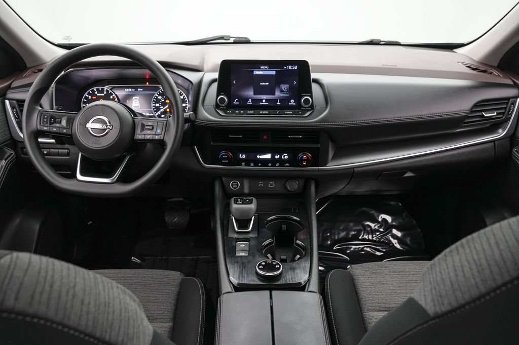 Used 2023 Nissan Rogue SV AWD/4WD image 14