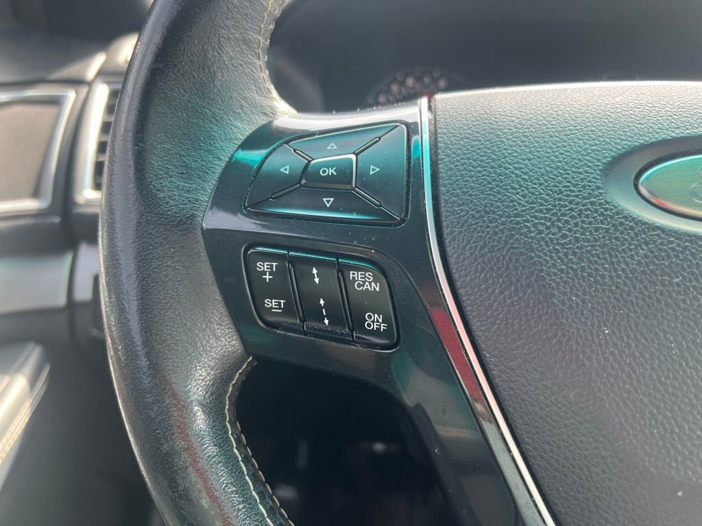 Certified 2017 Ford Explorer Platinum image 11