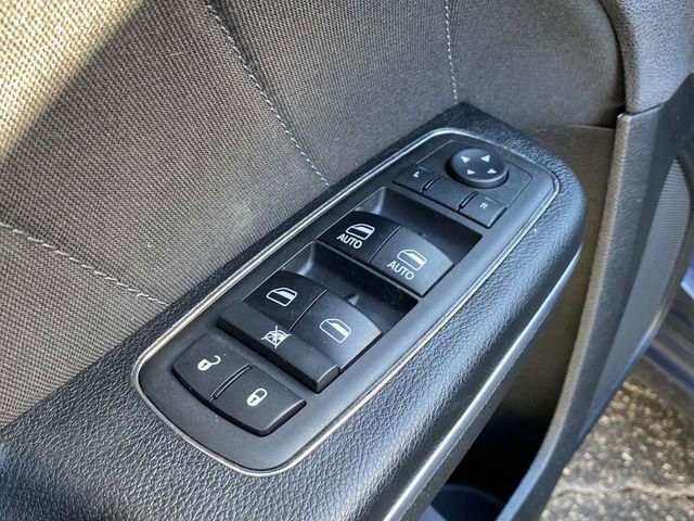 Used 2018 Dodge Charger SXT Plus image 19