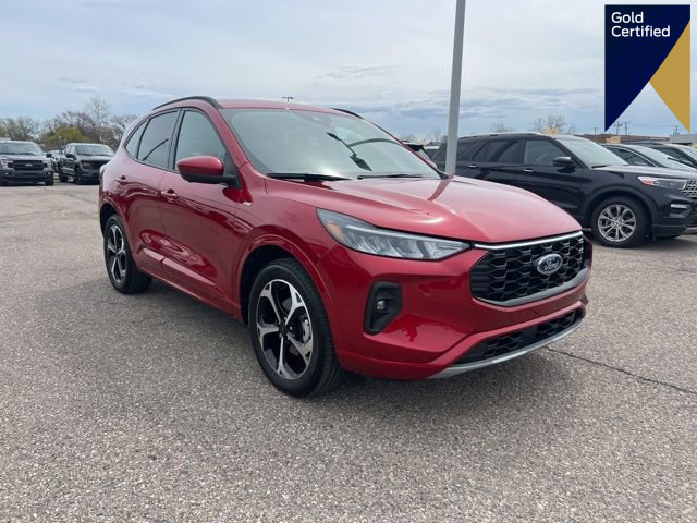 Certified 2023 Ford Escape ST-Line Select w/ Tech Pack #2 AWD/4WD image 1