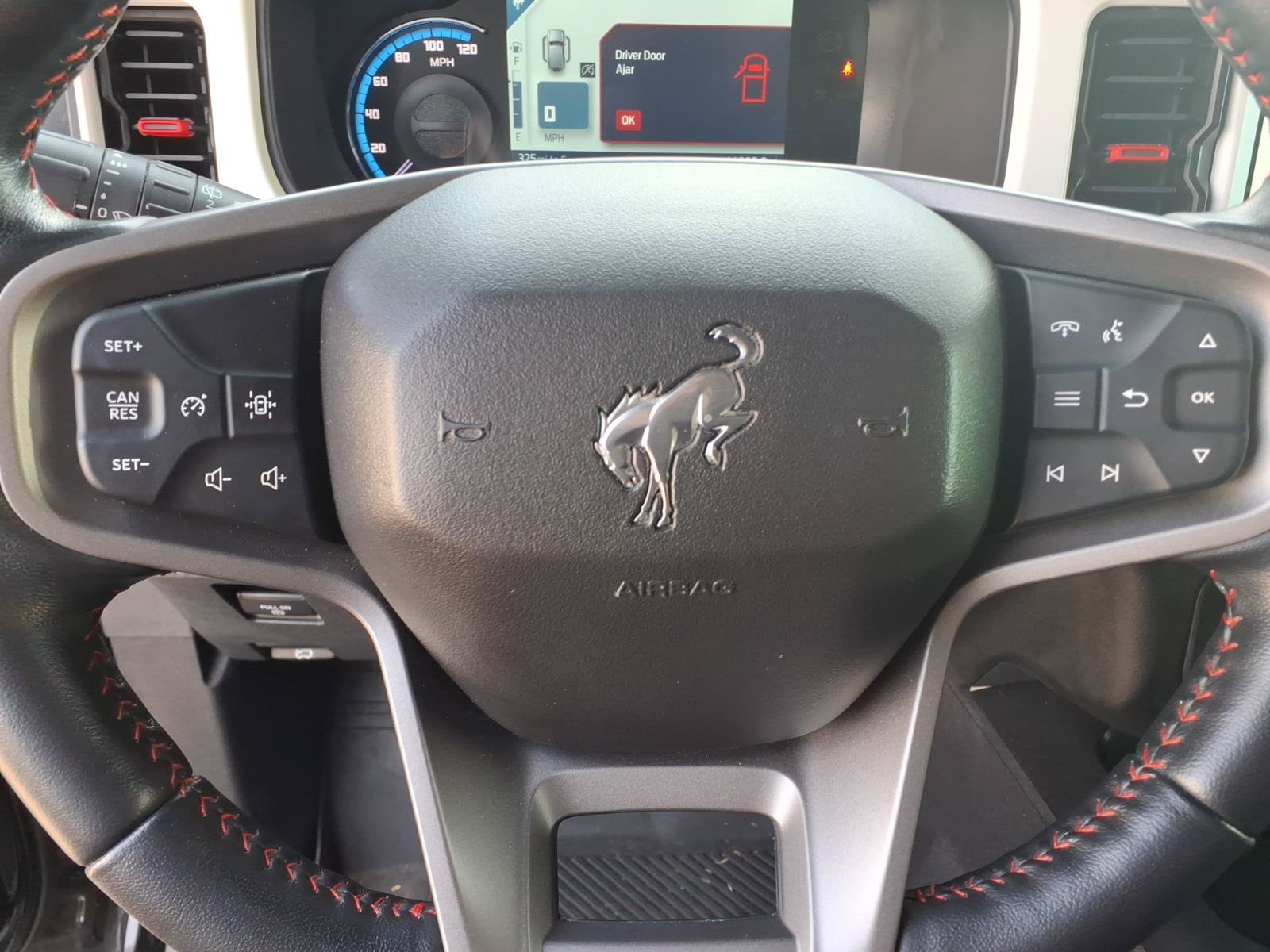 Certified 2024 Ford Bronco Heritage Edition AWD/4WD image 15