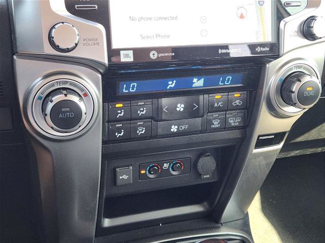 Used 2021 Toyota 4Runner Limited RWD image 18