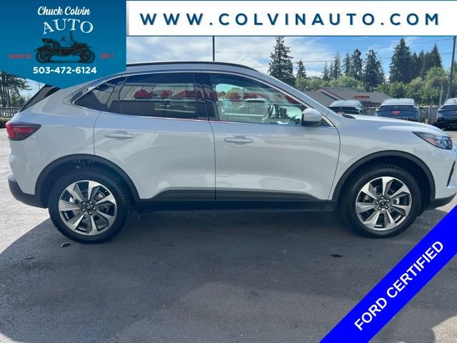 Certified 2025 Ford Escape Platinum AWD/4WD image 6