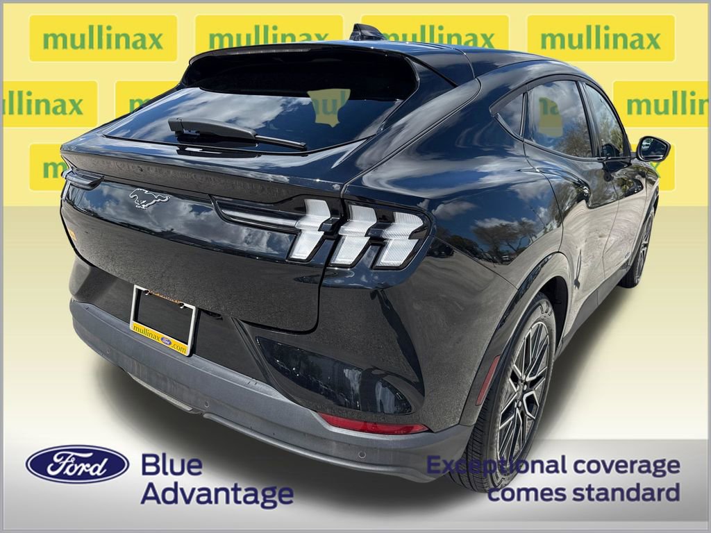 Certified 2025 Ford Mustang Mach-E Premium image 4