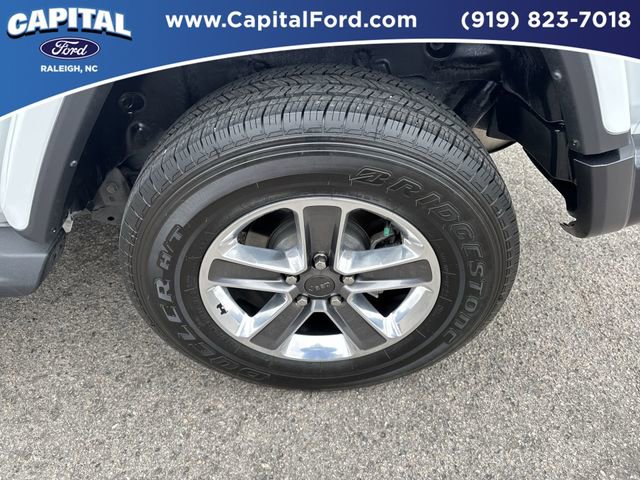 Used 2022 Jeep Wrangler Unlimited Sahara image 13
