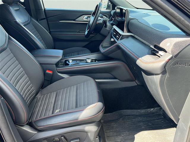 Certified 2025 Ford Explorer ST-Line w/ ST-Line Street Pack AWD/4WD image 13