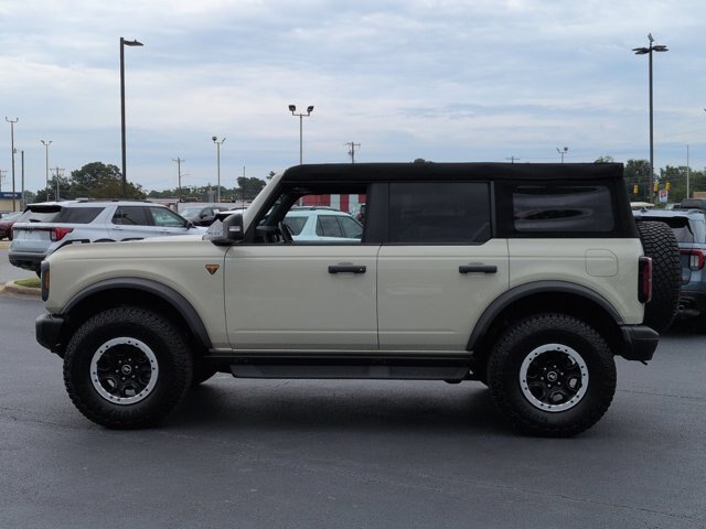 Certified 2025 Ford Bronco Badlands AWD/4WD image 7