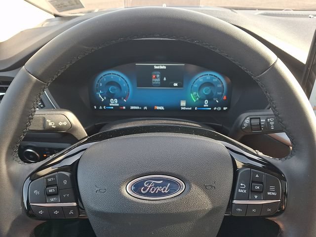 Certified 2023 Ford Escape Platinum w/ Premium Technology Package AWD/4WD image 19
