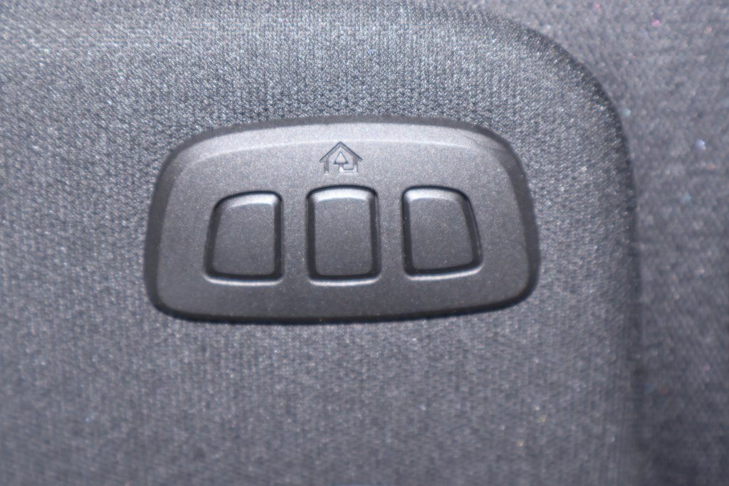 Certified 2017 Ford Mustang Shelby GT350 w/ Electronics Package image 31