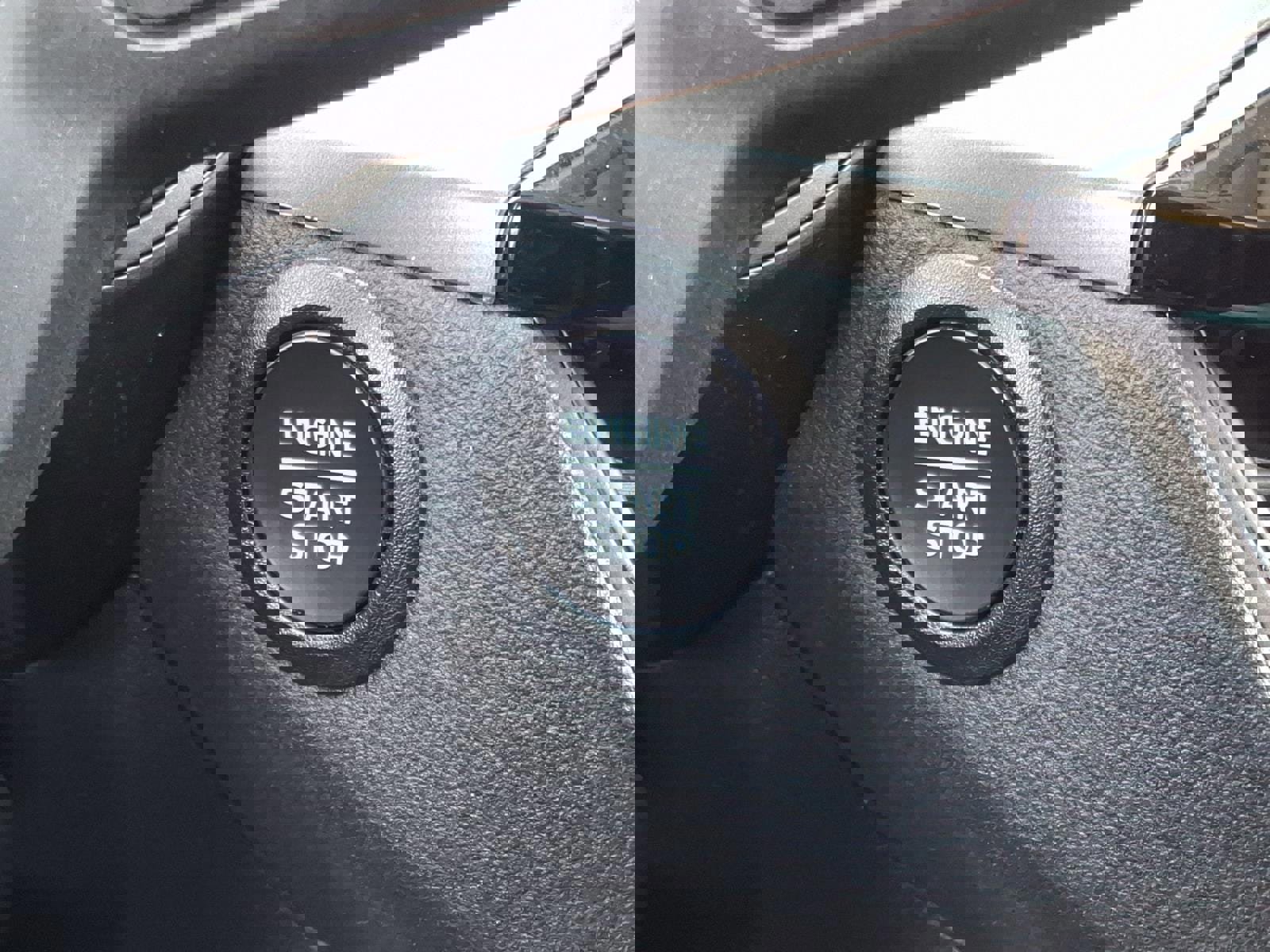 Certified 2024 Ford Escape Active image 23