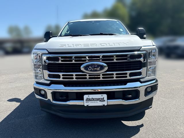 Certified 2023 Ford F250 XLT w/ FX4 Off-Road Package AWD/4WD image 3