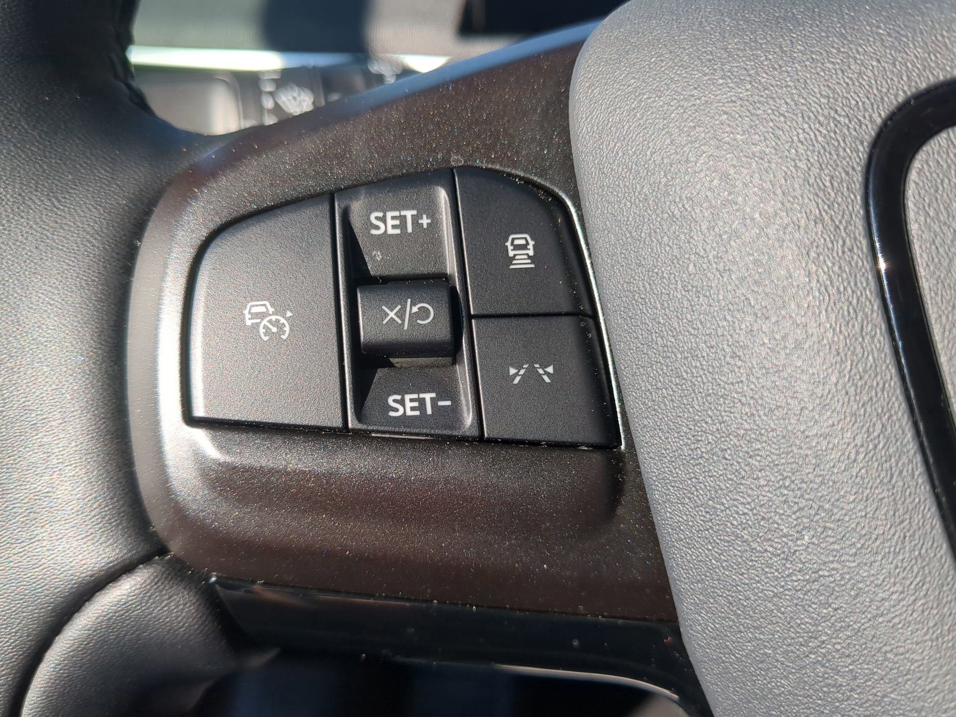 Certified 2025 Ford Mustang Mach-E Premium image 57