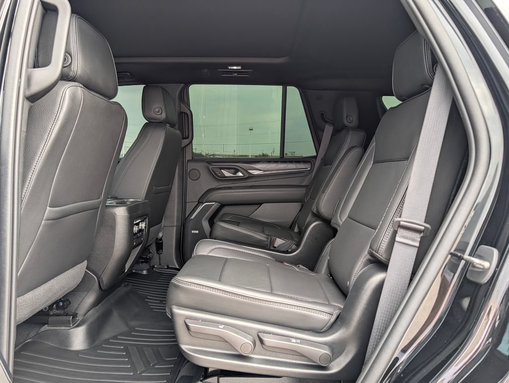 Used 2022 GMC Yukon Denali AWD/4WD image 13
