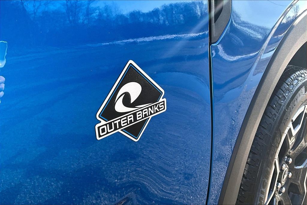 Certified 2025 Ford Bronco Sport Outer Banks w/ Outer Banks Tech Package+ image 8