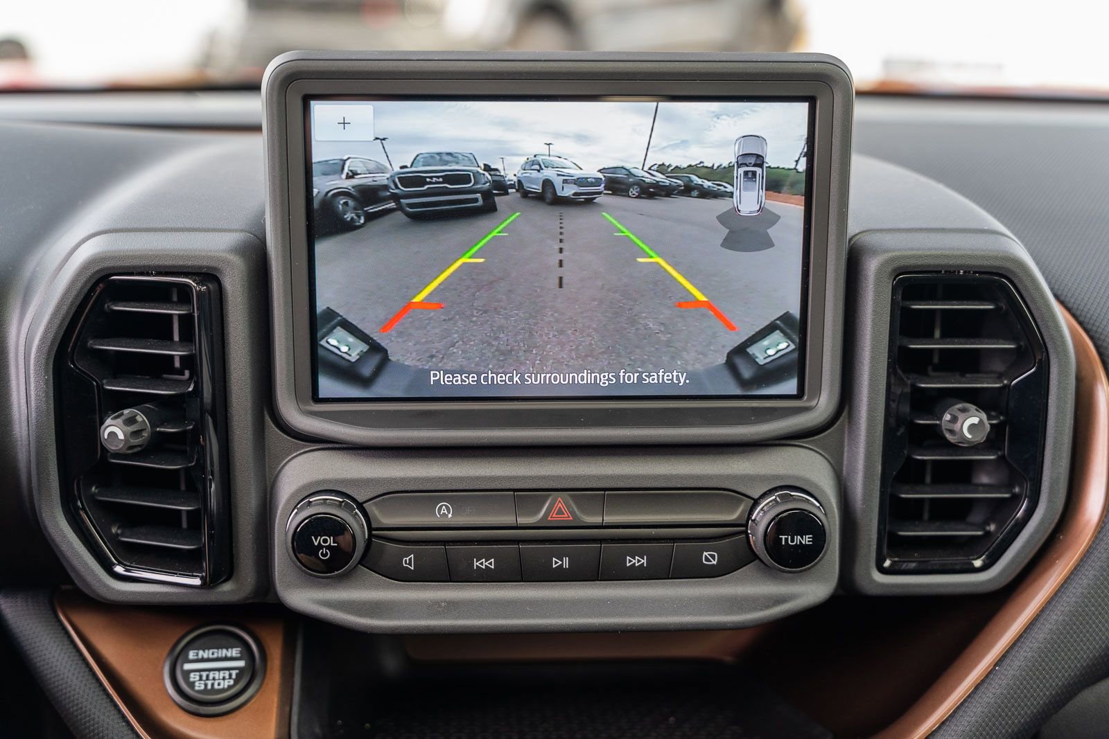 Certified 2024 Ford Bronco Sport Outer Banks w/ Tech Package image 35