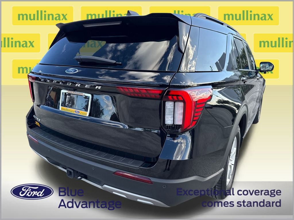 Certified 2025 Ford Explorer Active w/ Active Comfort Package image 4