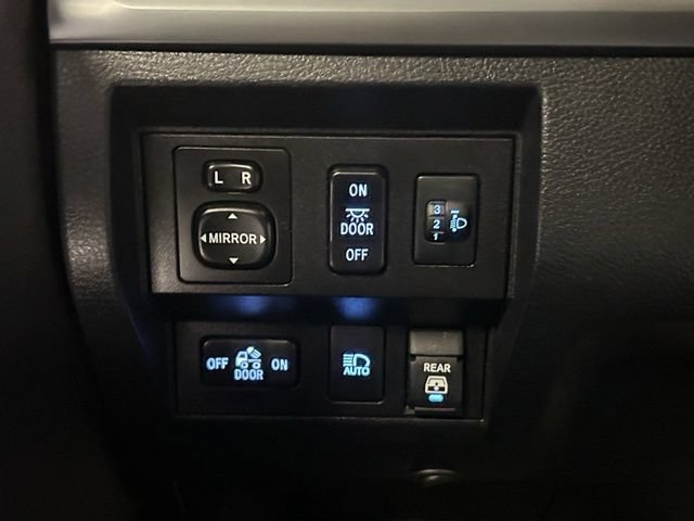 Used 2019 Toyota Tundra TRD Pro AWD/4WD image 29