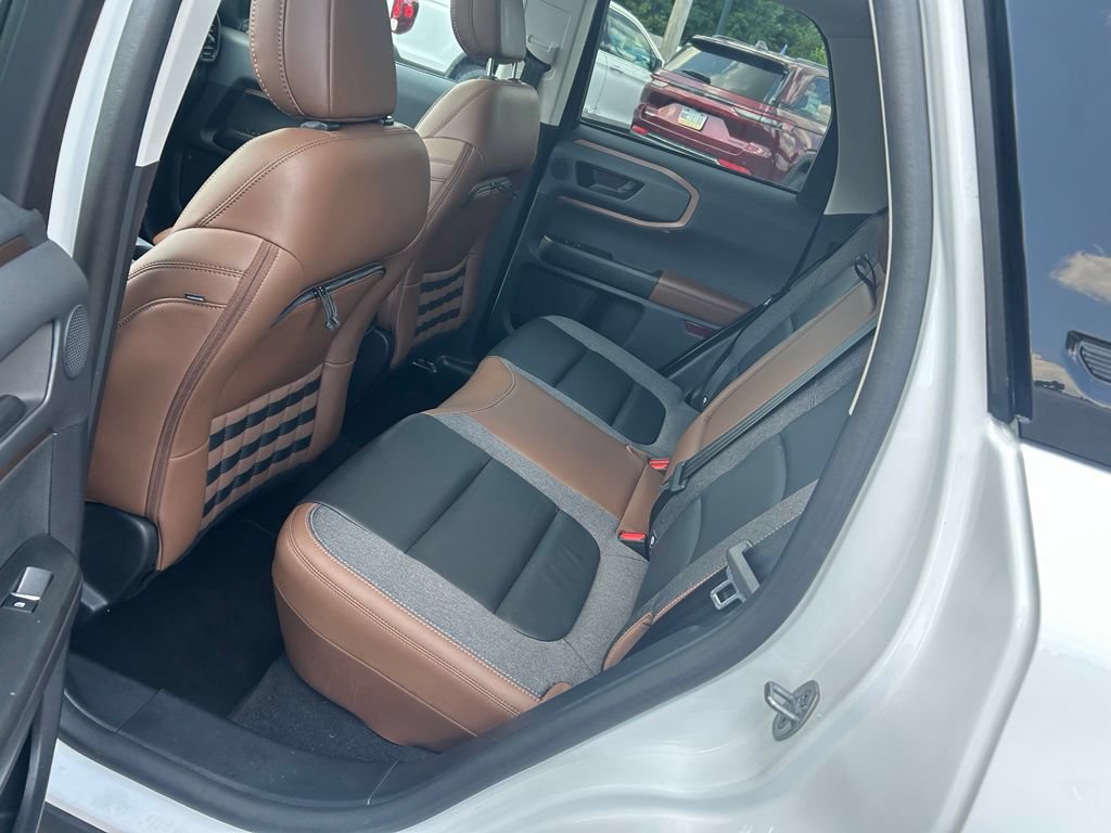 Certified 2023 Ford Bronco Sport Outer Banks w/ Tech Package AWD/4WD image 18