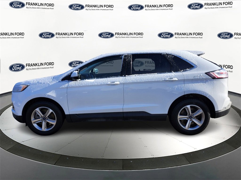 Certified 2022 Ford Edge SEL w/ Convenience Package image 2