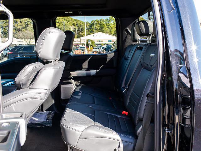 Certified 2025 Ford F350 Platinum w/ FX4 Off-Road Package image 16